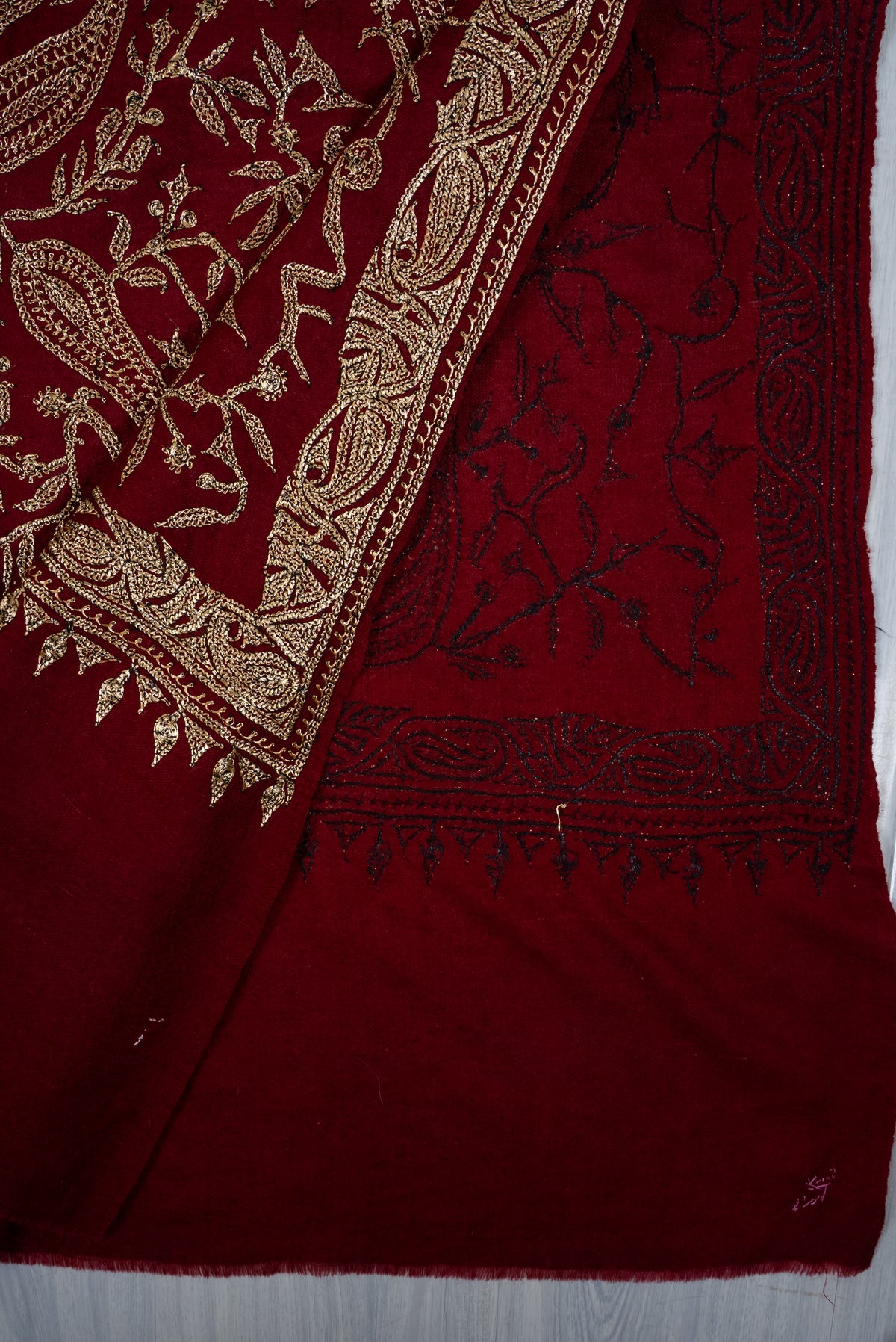 Tilla Hand Embroidered Pure Pashmina Shawl