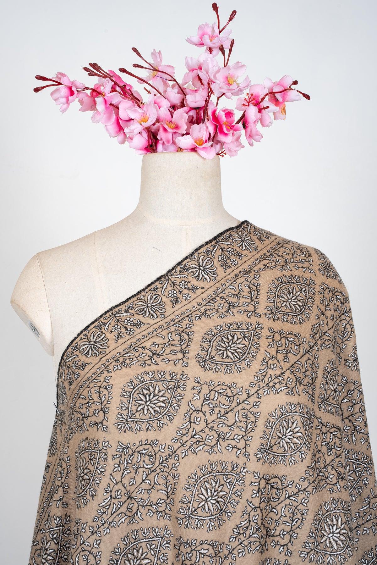 Sandstone Mosaic Grace: Pure Pashmina Hand Embroidered Shawl