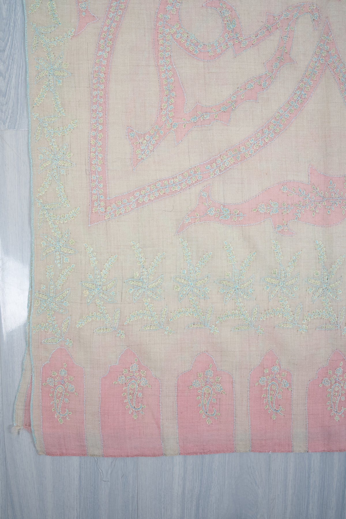 Blush Whisper Elegance: Pure Pashmina Hand Embroidered Shawl