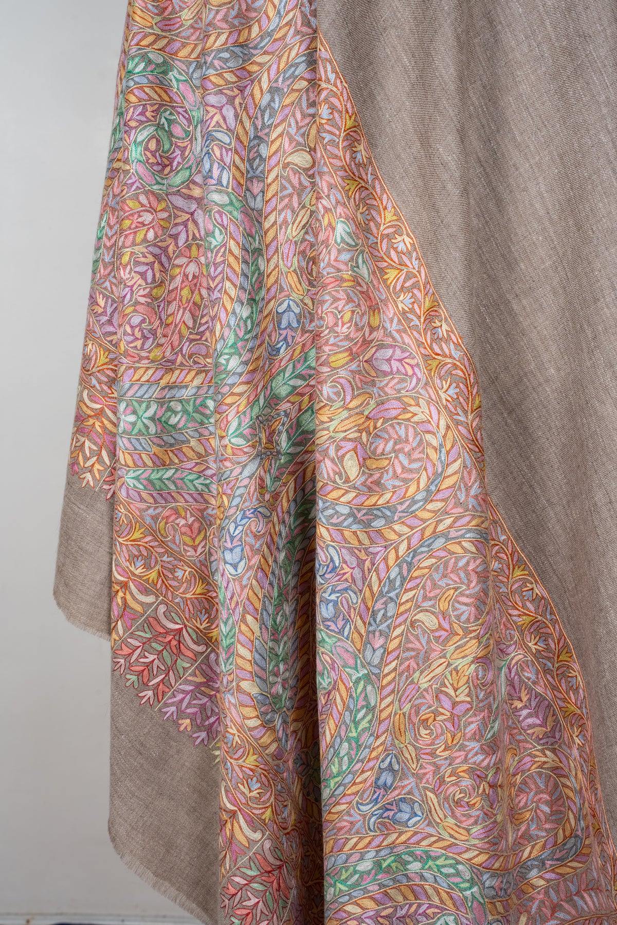 Desert Blush Paisley: Pure Pashmina Hand Embroidered Shawl