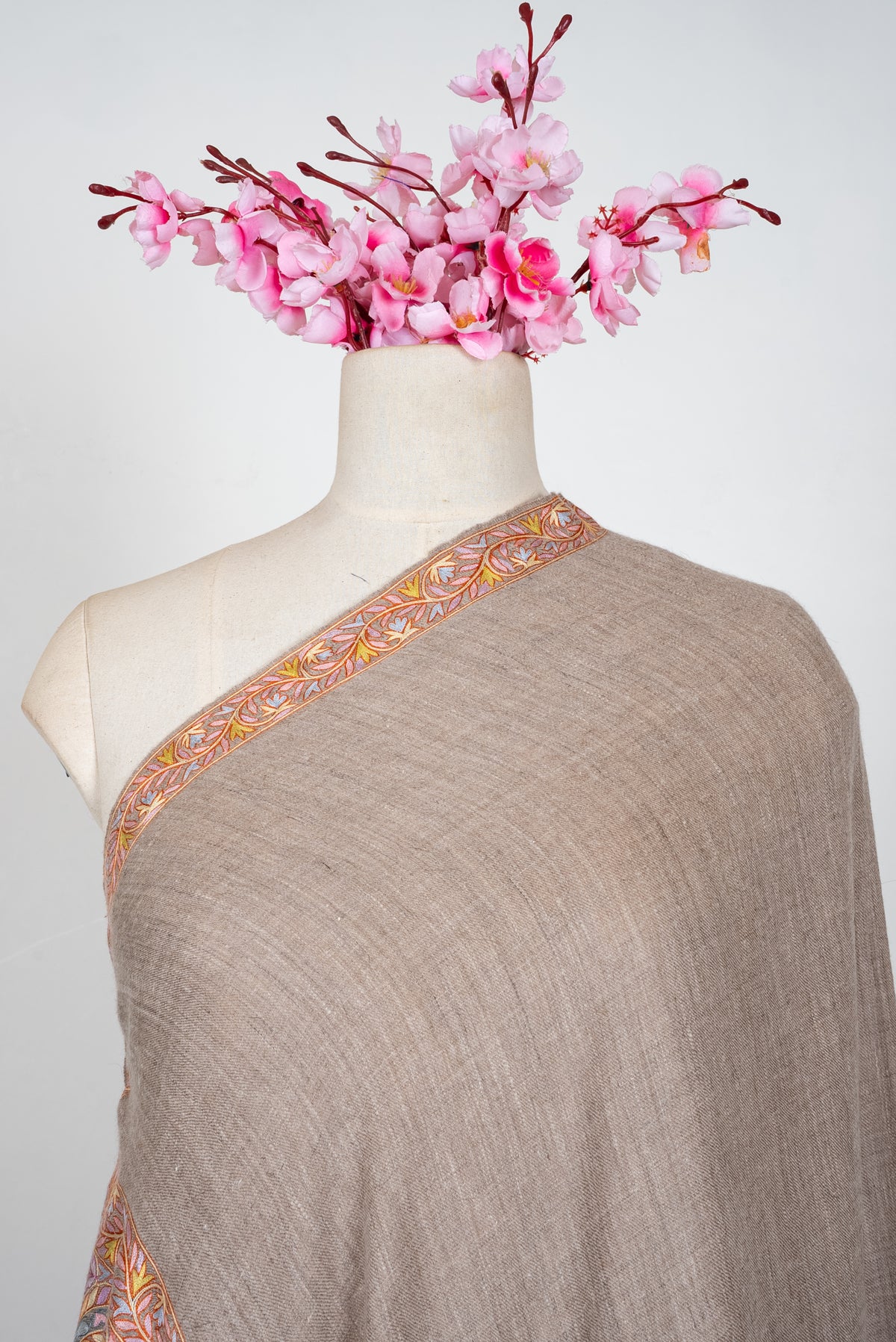 Desert Blush Paisley: Pure Pashmina Hand Embroidered Shawl