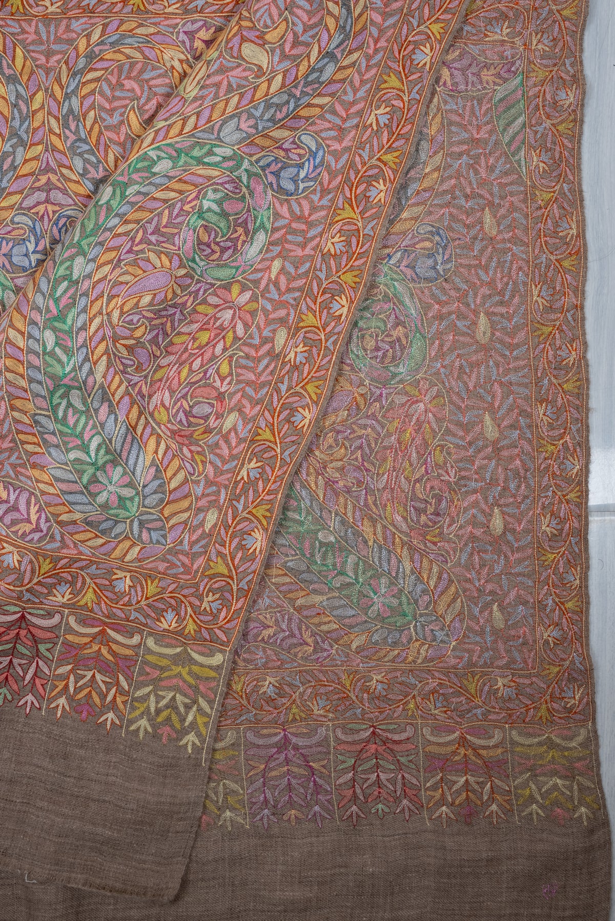 Desert Blush Paisley: Pure Pashmina Hand Embroidered Shawl