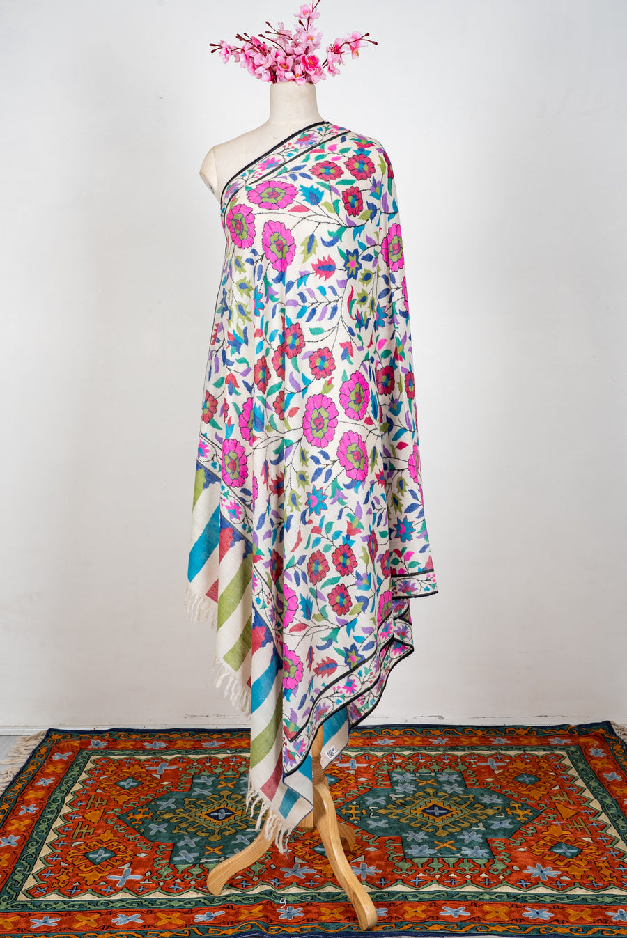 Blossom Breeze Reverie: Kani Pure Pashmina Hand Woven Shawl