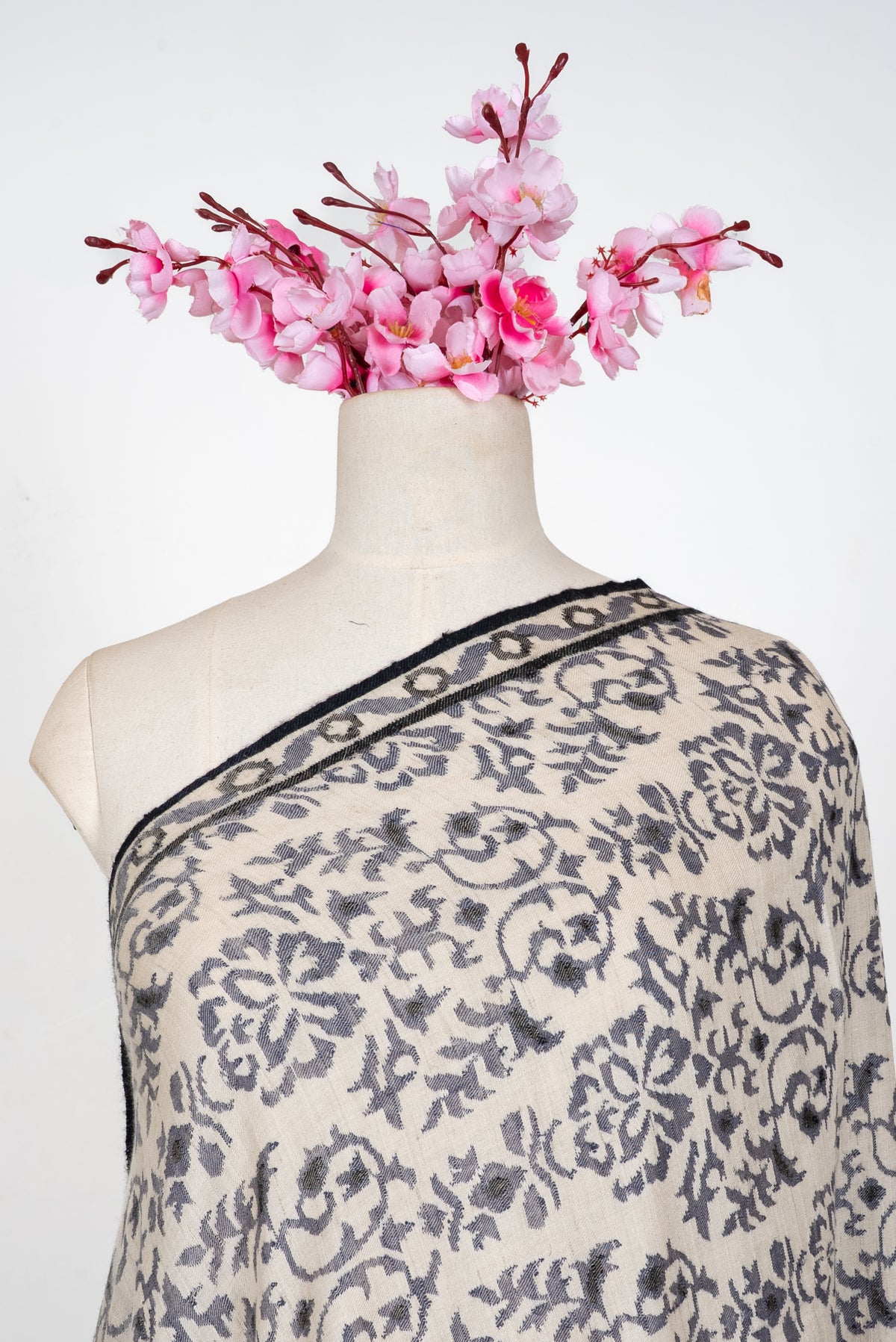 Kani Pure Pashmina Hand Woven Shawl