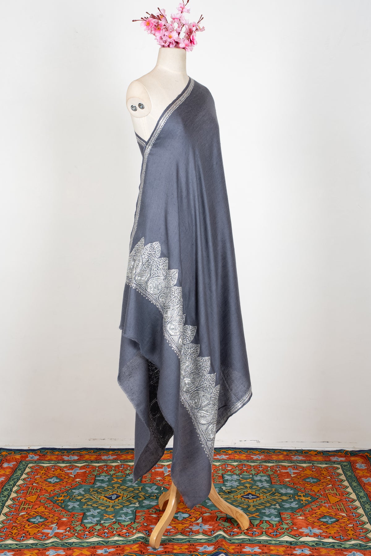 Silver Mist Elegance: Hand Tilla Embroidered Pure Pashmina Shawl