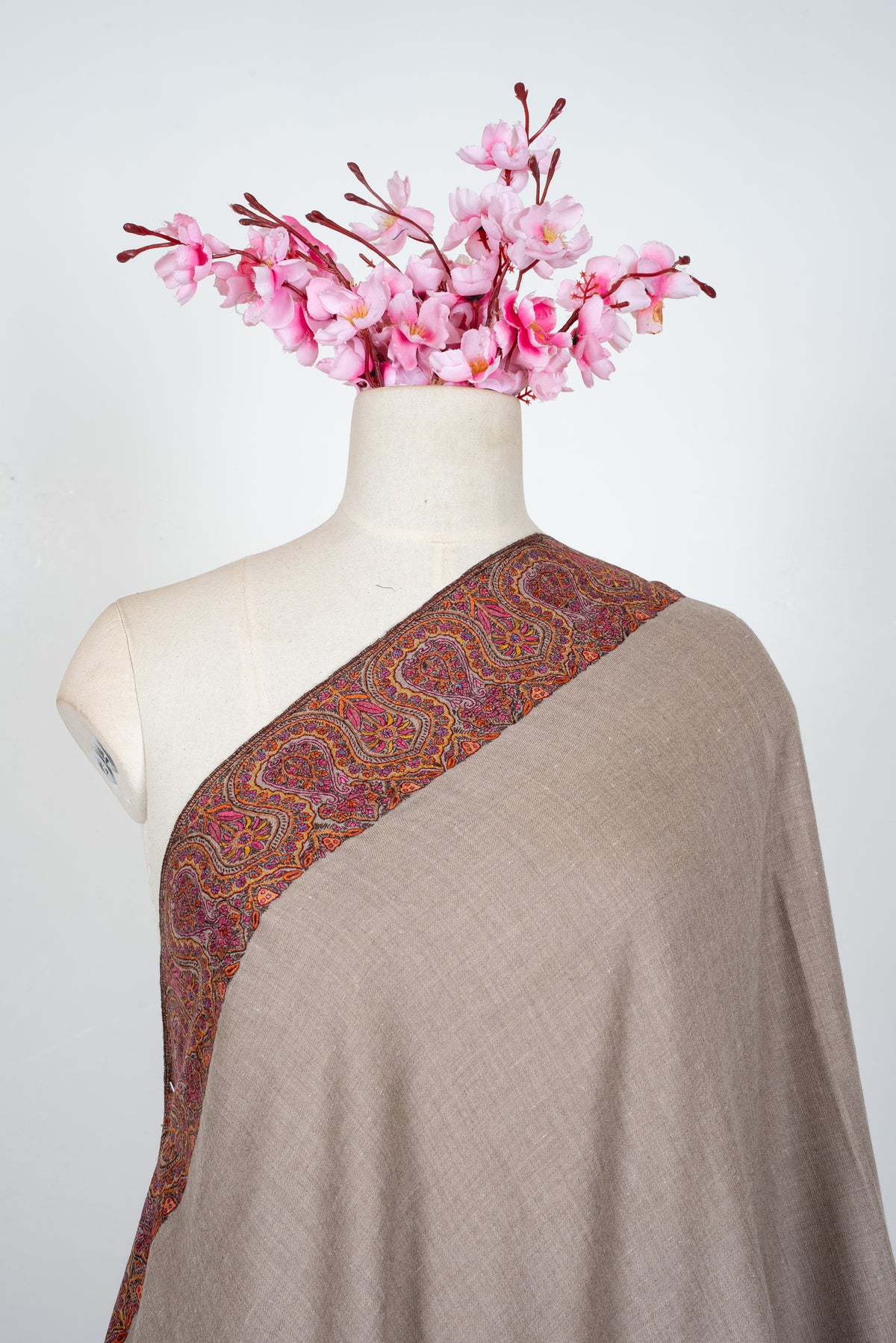 Desert Paisley Whisper: Pure Pashmina Hand Embroidered Shawl