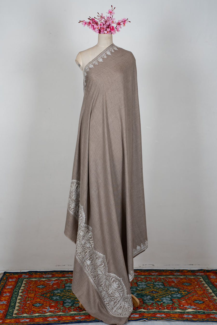 3 yards Moonstone Ivory Elegance: Pure Pashmina Hand Embroidered Shawl