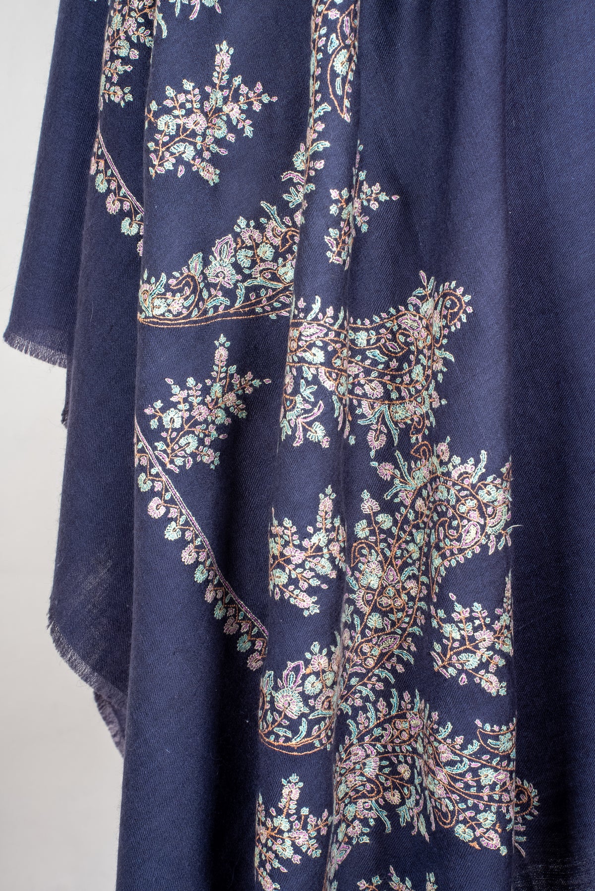 Midnight Blossom Reverie: Pure Pashmina Hand Embroidered Shawl