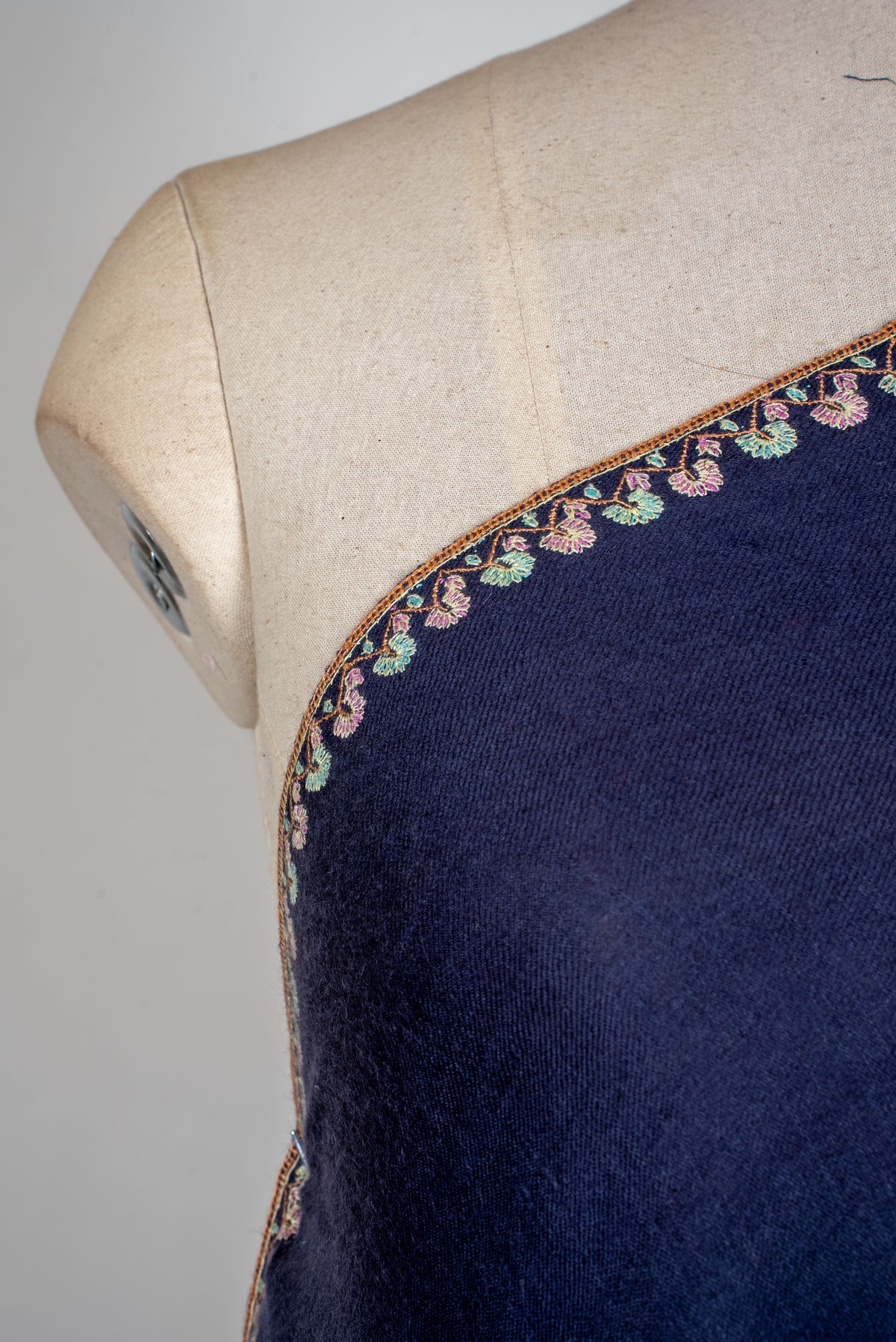 Midnight Blossom Reverie: Pure Pashmina Hand Embroidered Shawl