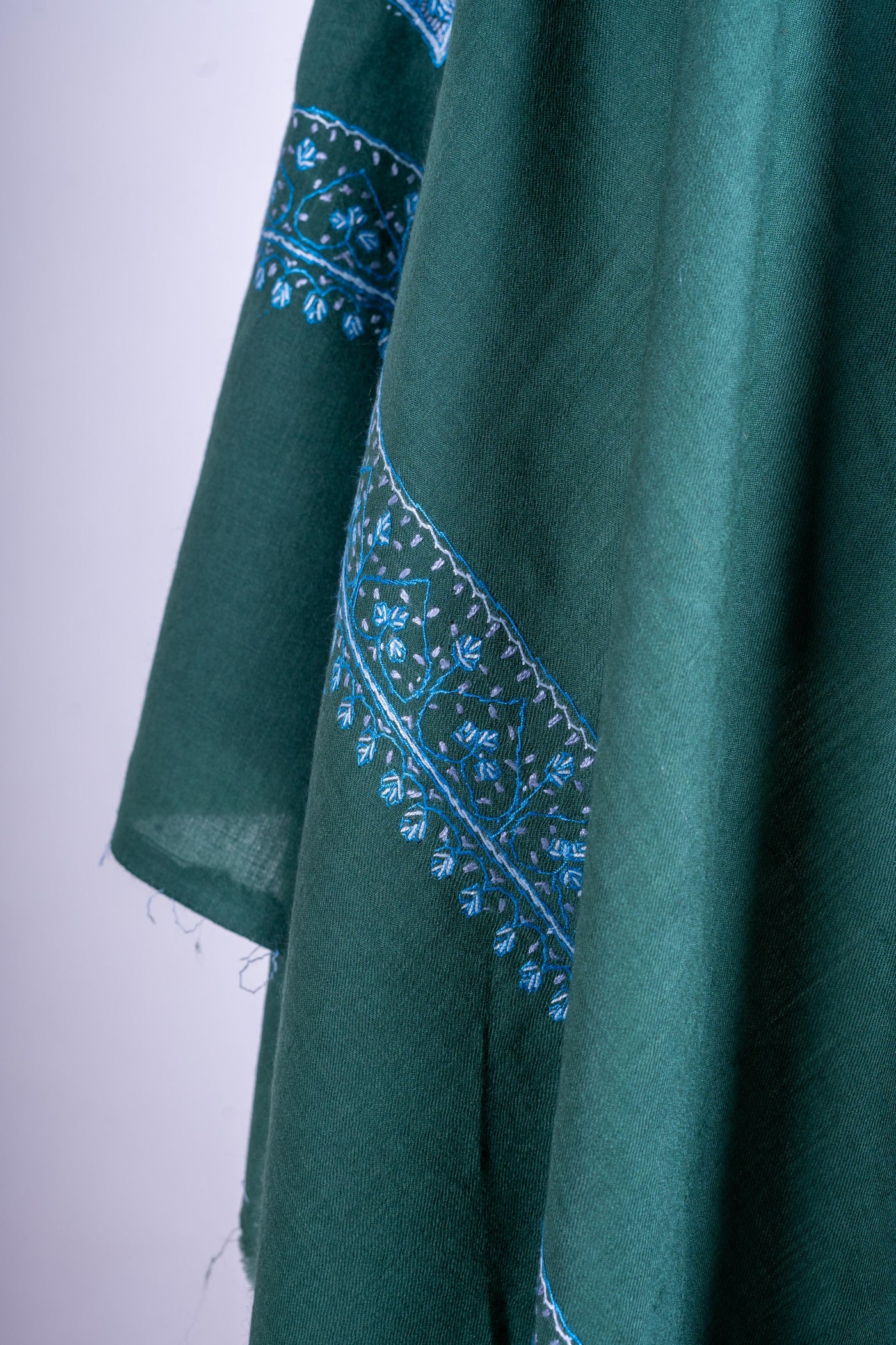 Emerald Elegance - Fine Merino Wool Hand-Embroidered Sozni Shawl