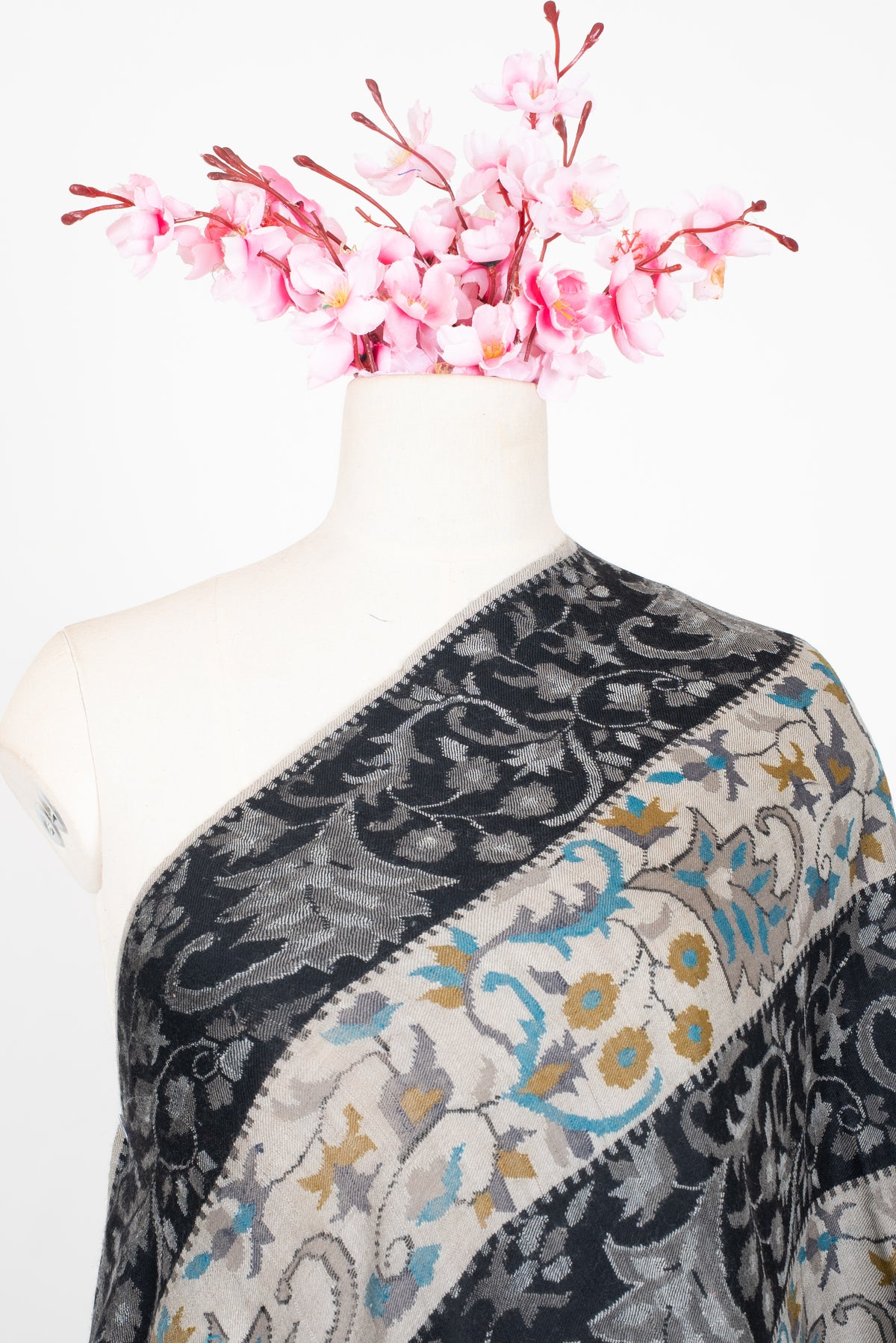 Hand Woven Pure Pashmina Kani Shawl