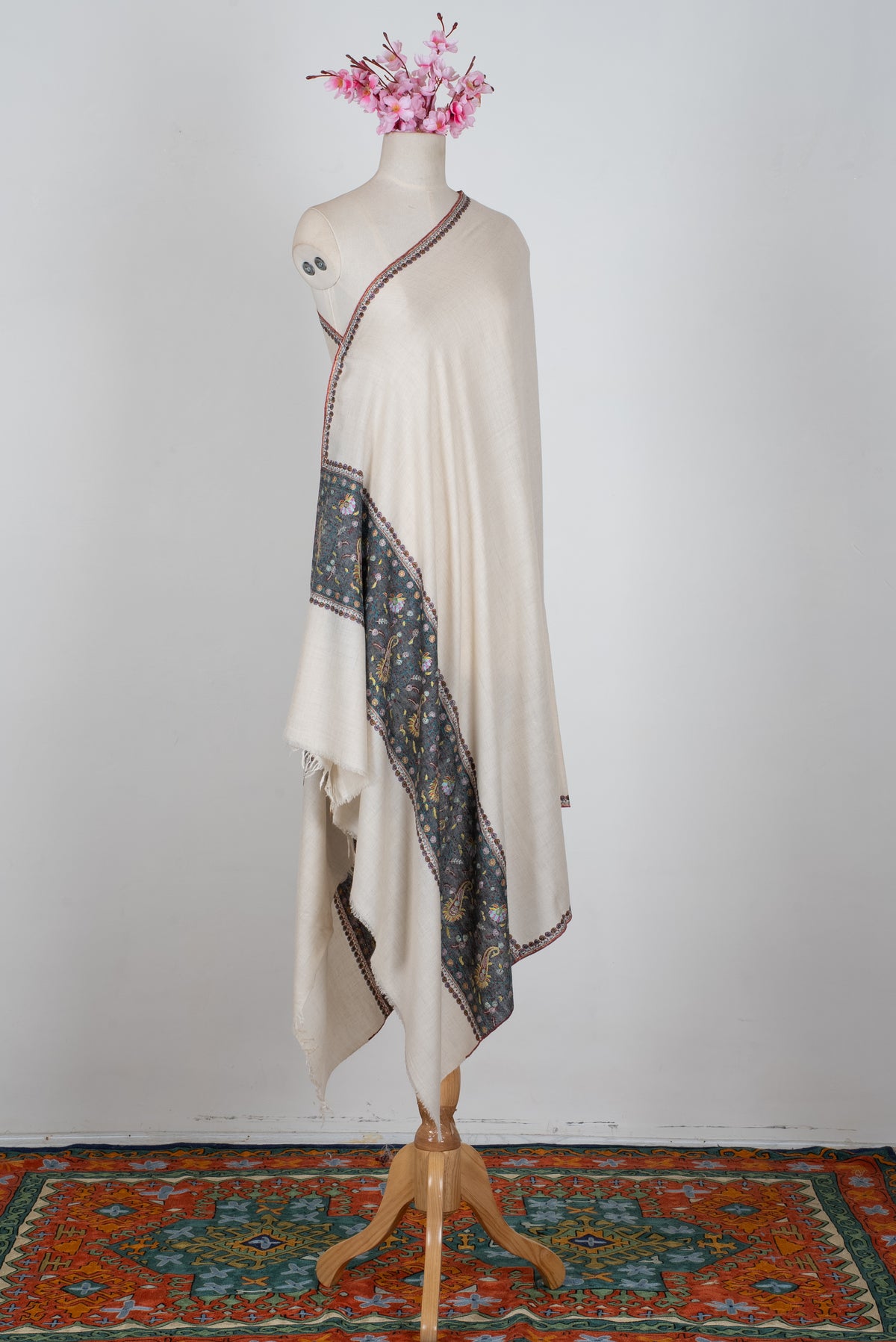 Ivory Meadow Hand Embroidered Pure Pashmina Shawl