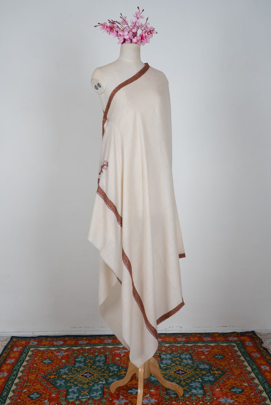Snow Dune Hand Embroidered Pure Pashmina Shawl
