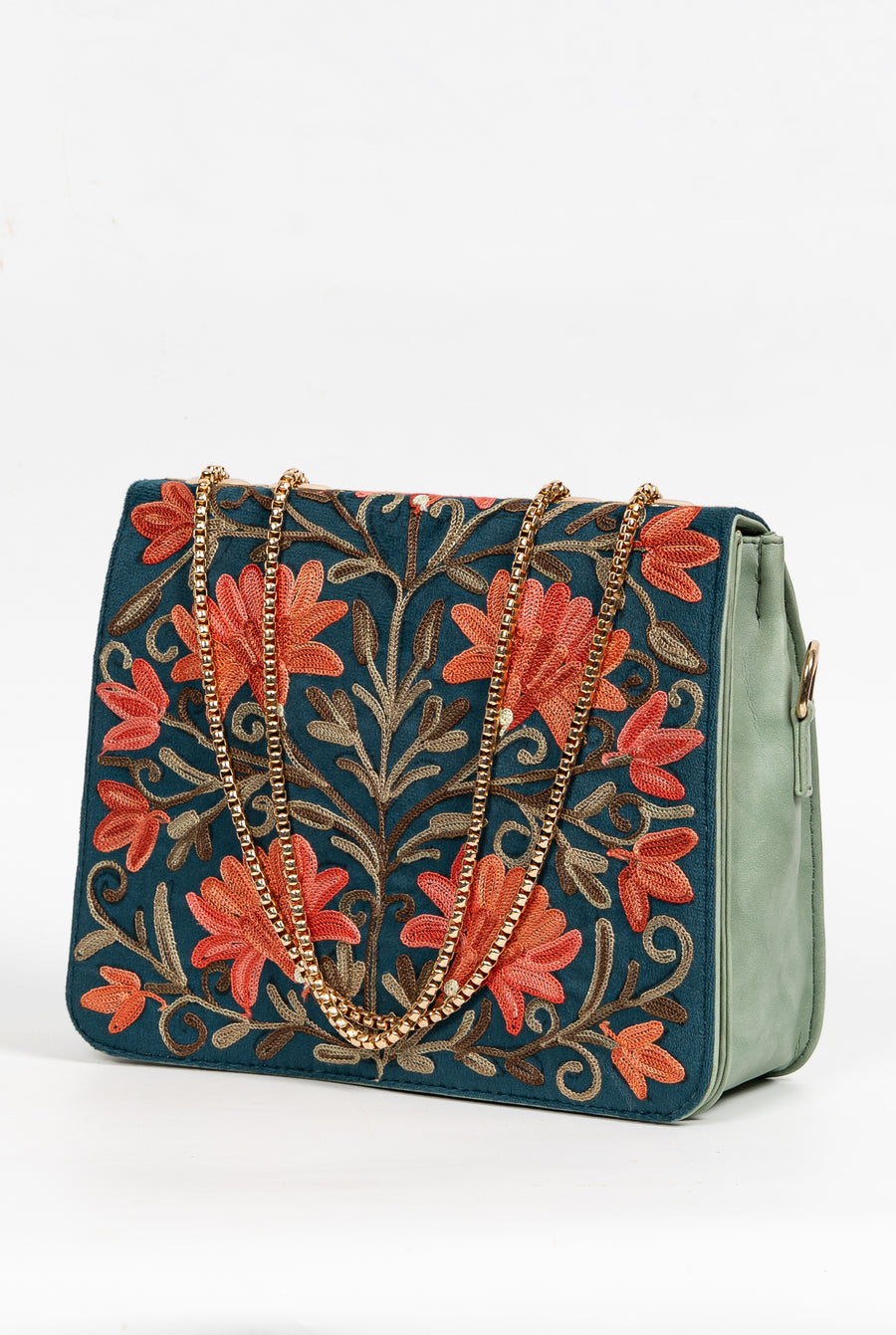 Neelgul Luxe – Aari Embroidery Chain Bag