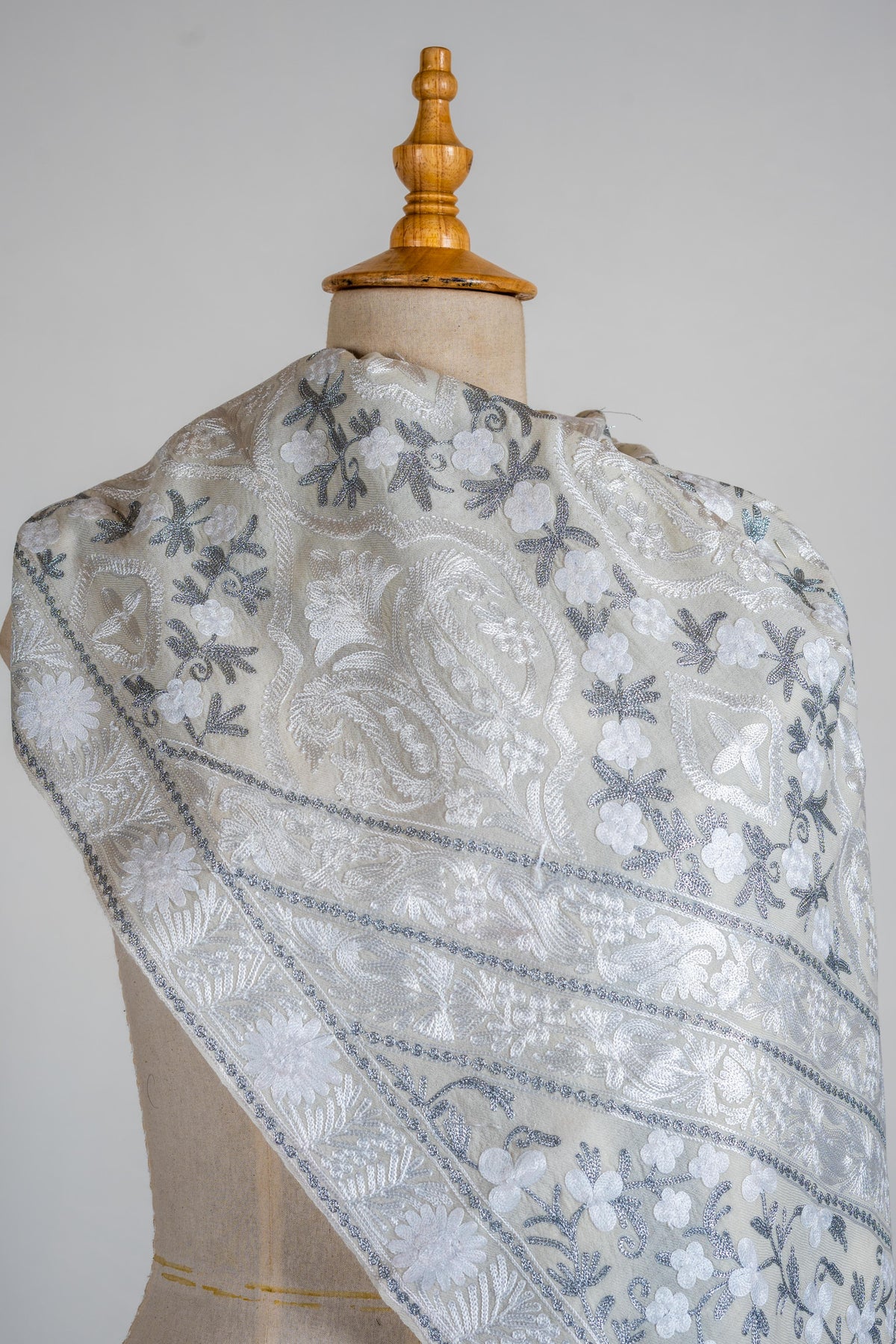 Ivory Frost Merino Wool Stole with Aari-Embroidered Motifs