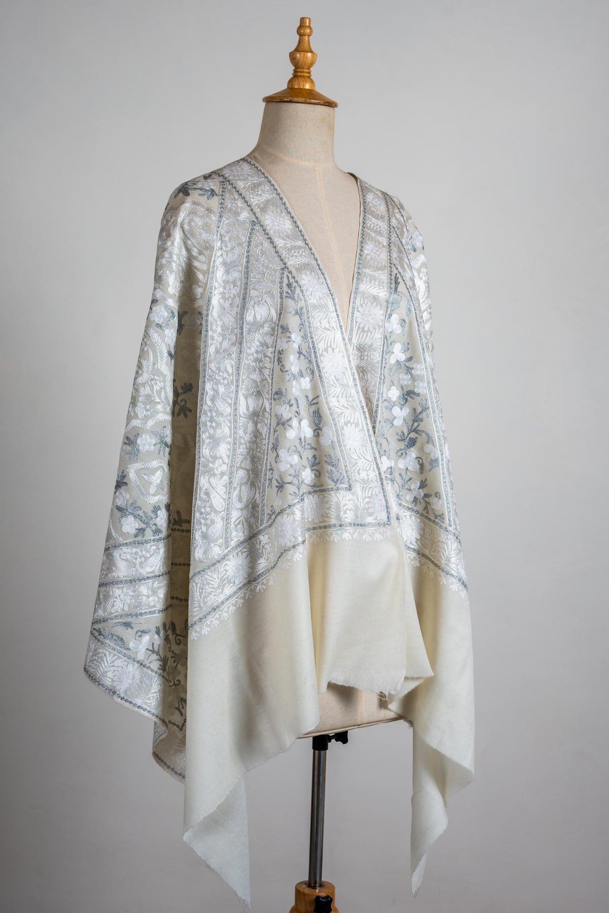 Ivory Frost Merino Wool Stole with Aari-Embroidered Motifs