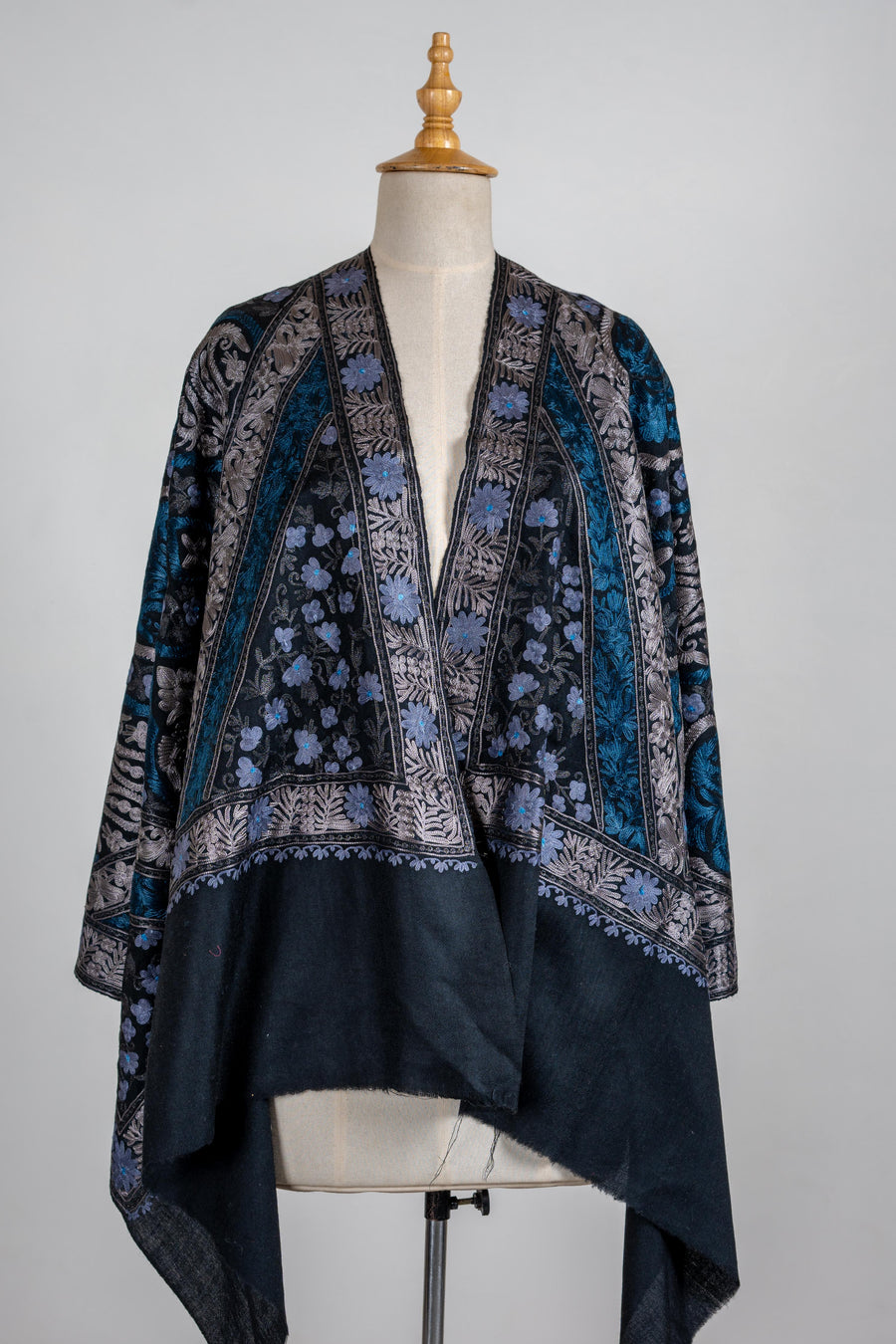 Midnight Garden Merino Wool Stole with aari Embroidery