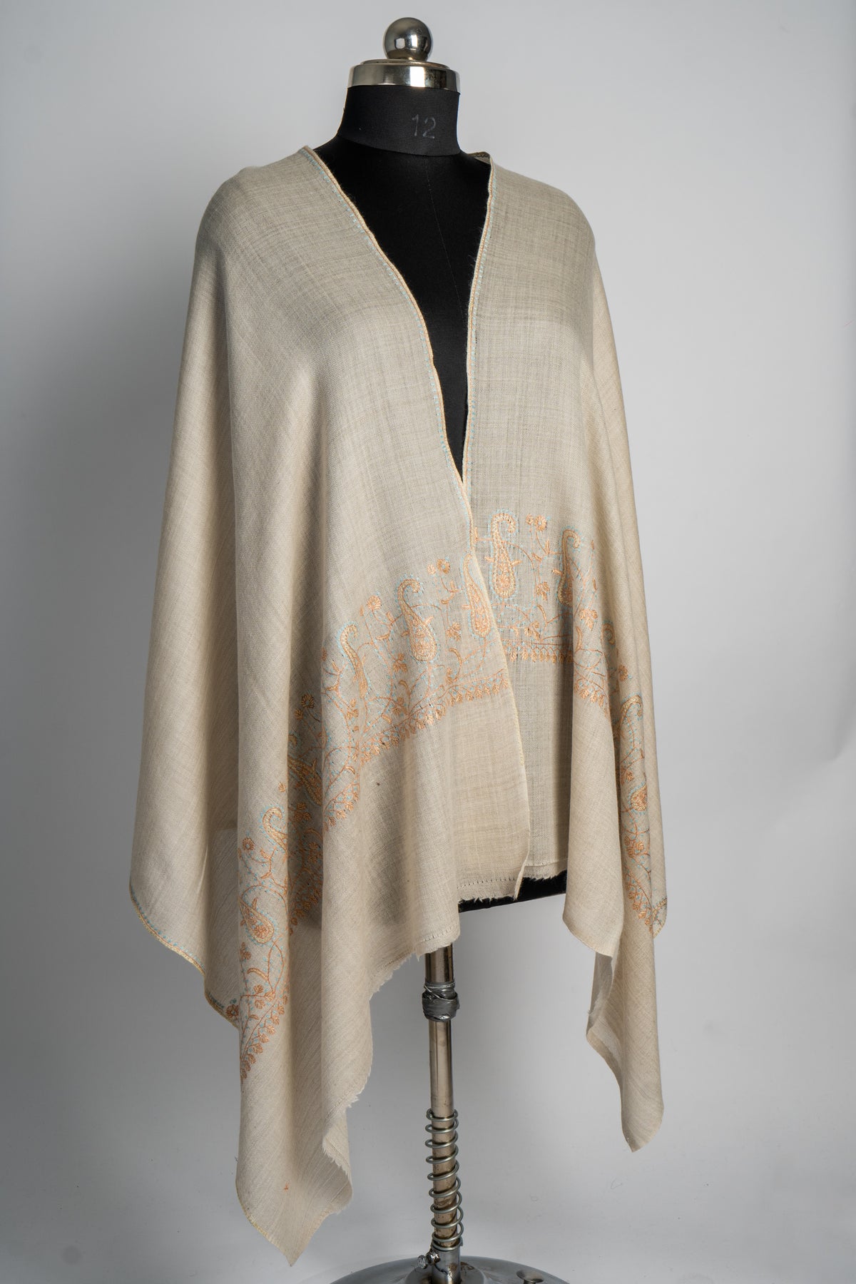 Desert Elegance: Hand-Embroidered Sozni Merino Wool Stole