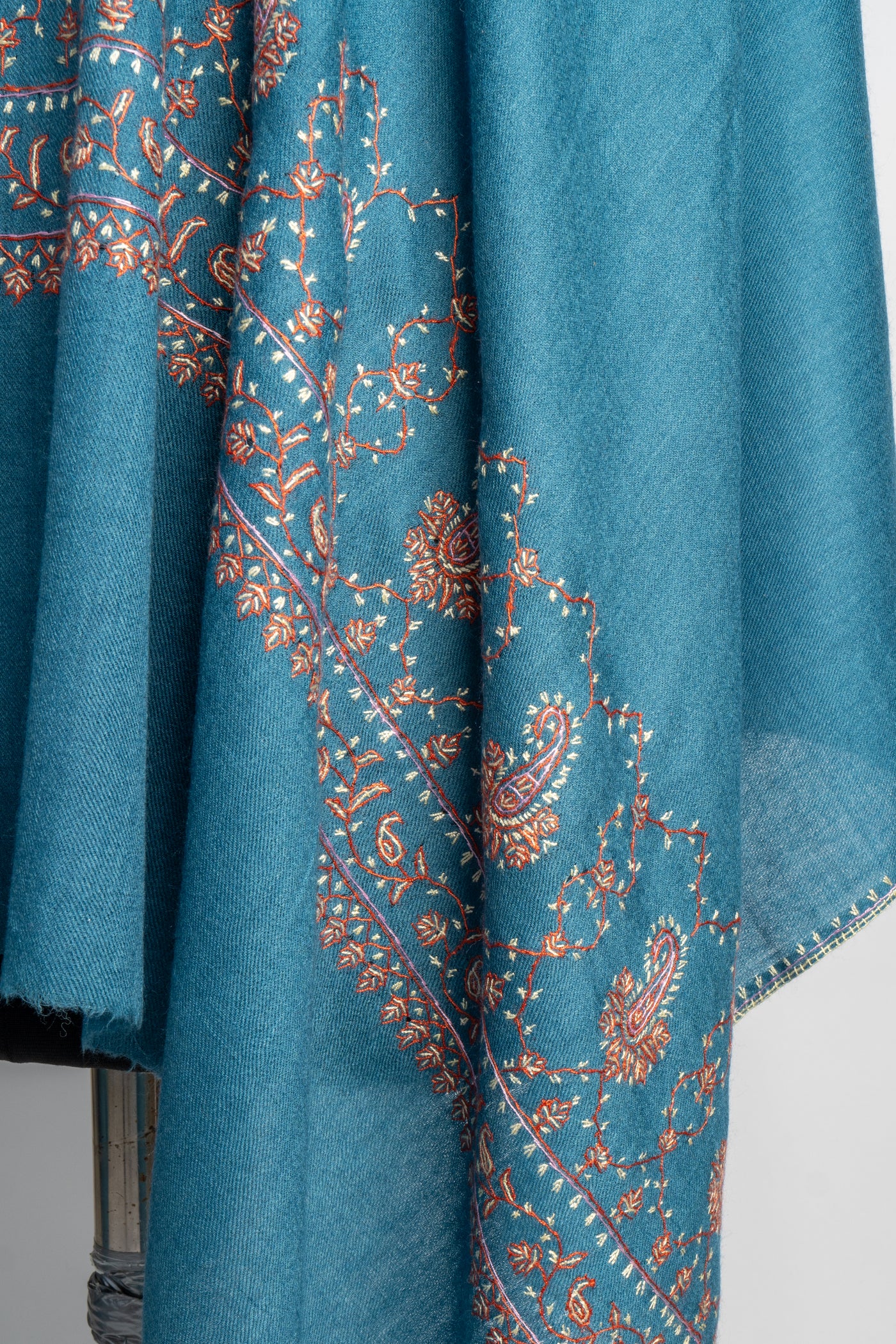 Oceanic Splendor: Hand-Embroidered Sozni Merino Wool Scarf