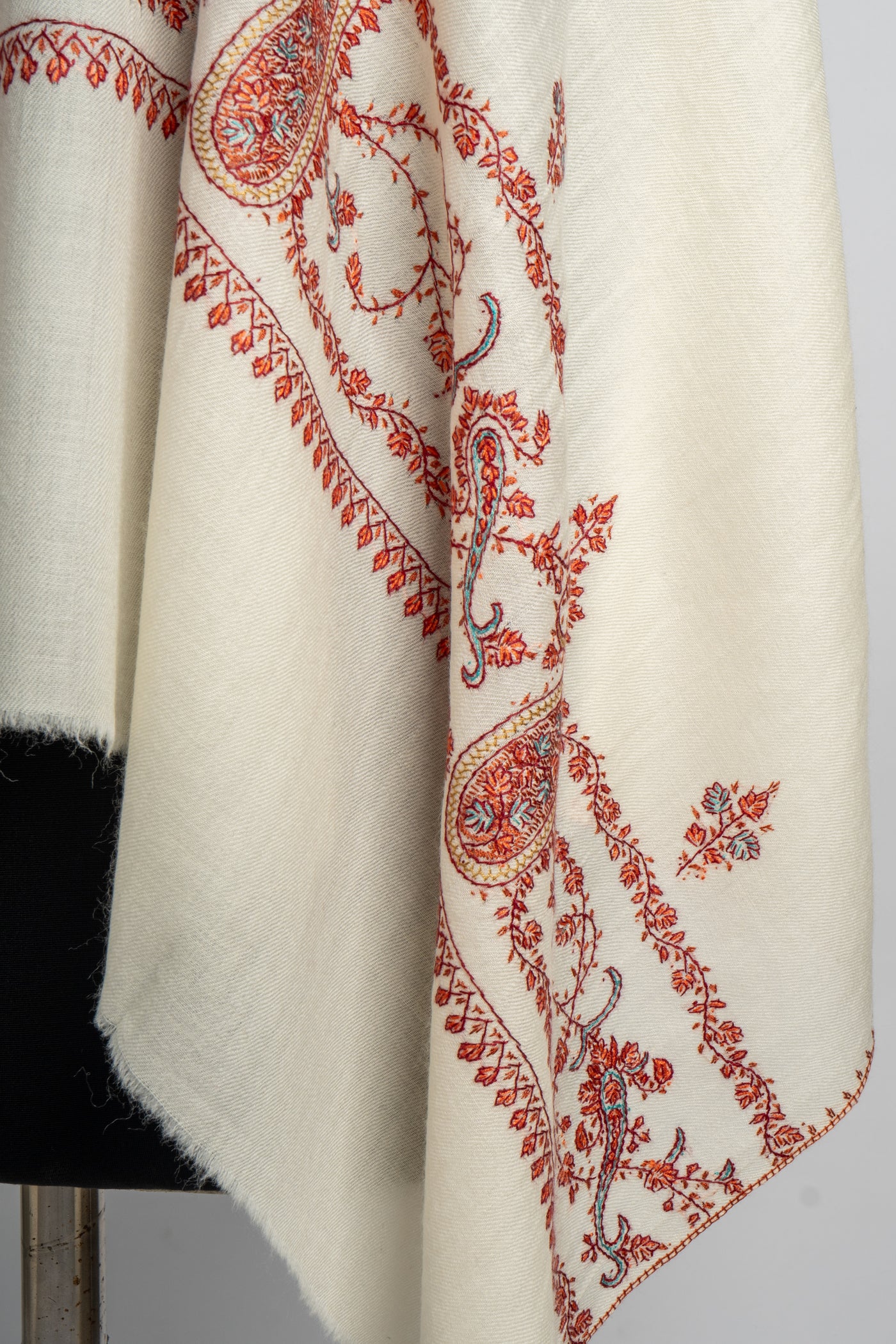 Ivory Vine: Hand-Embroidered Sozni Merino Wool Scarf