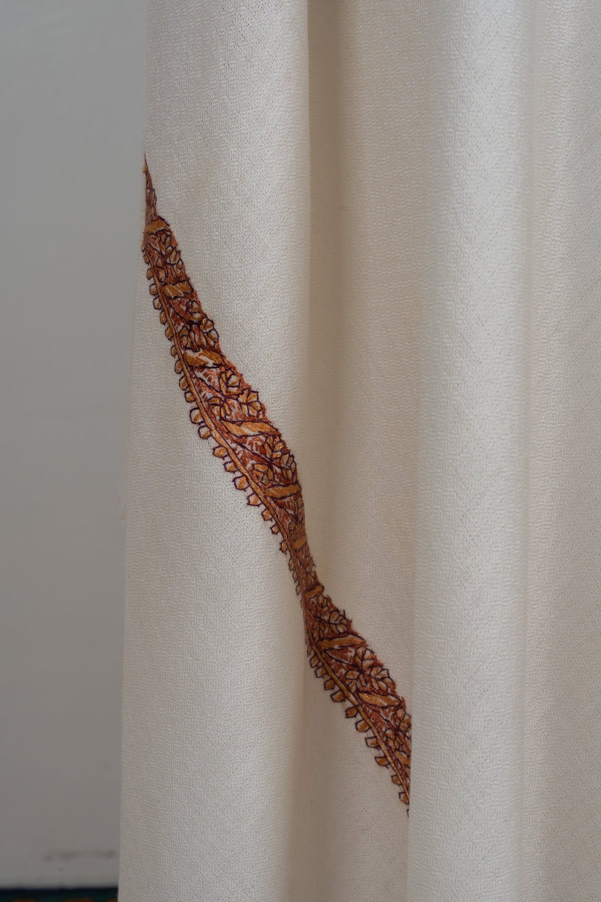 Ivory Radiance Merino wool 2.5 Yards Sozni Hand Embroidered Shawl