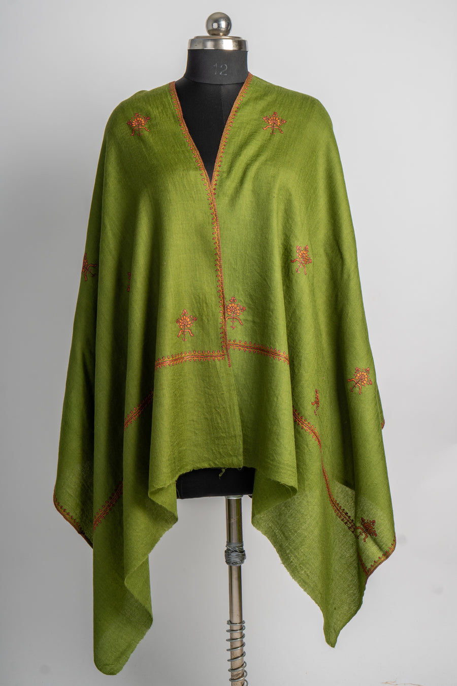 Verdant Grace: Hand-Embroidered Sozni Merino Wool Stole