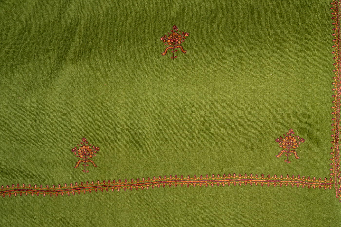 Verdant Grace: Hand-Embroidered Sozni Merino Wool Scarf