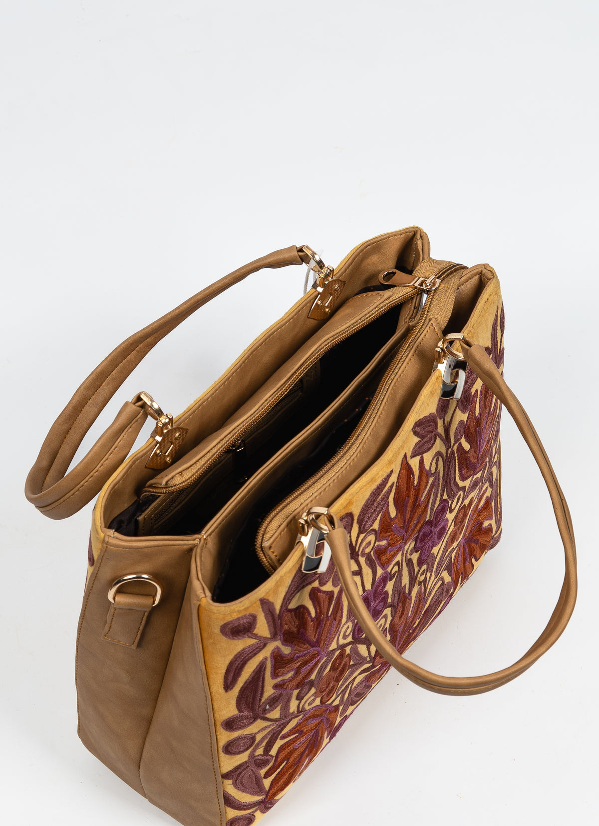 Kashmiri Amber – Aari Embroidery Shoulder Bag