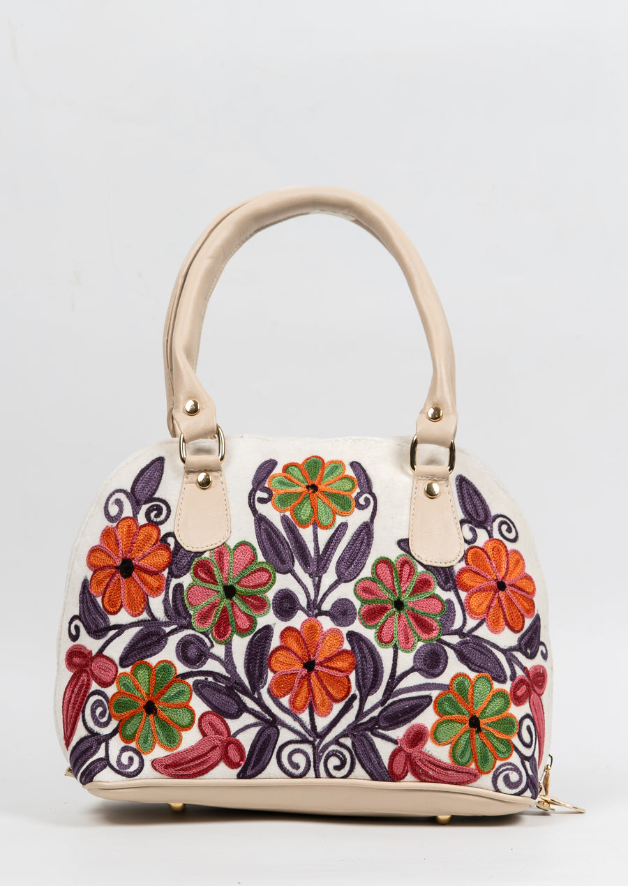 Aabroo Ivory – Aari Embroidery Tote Bag
