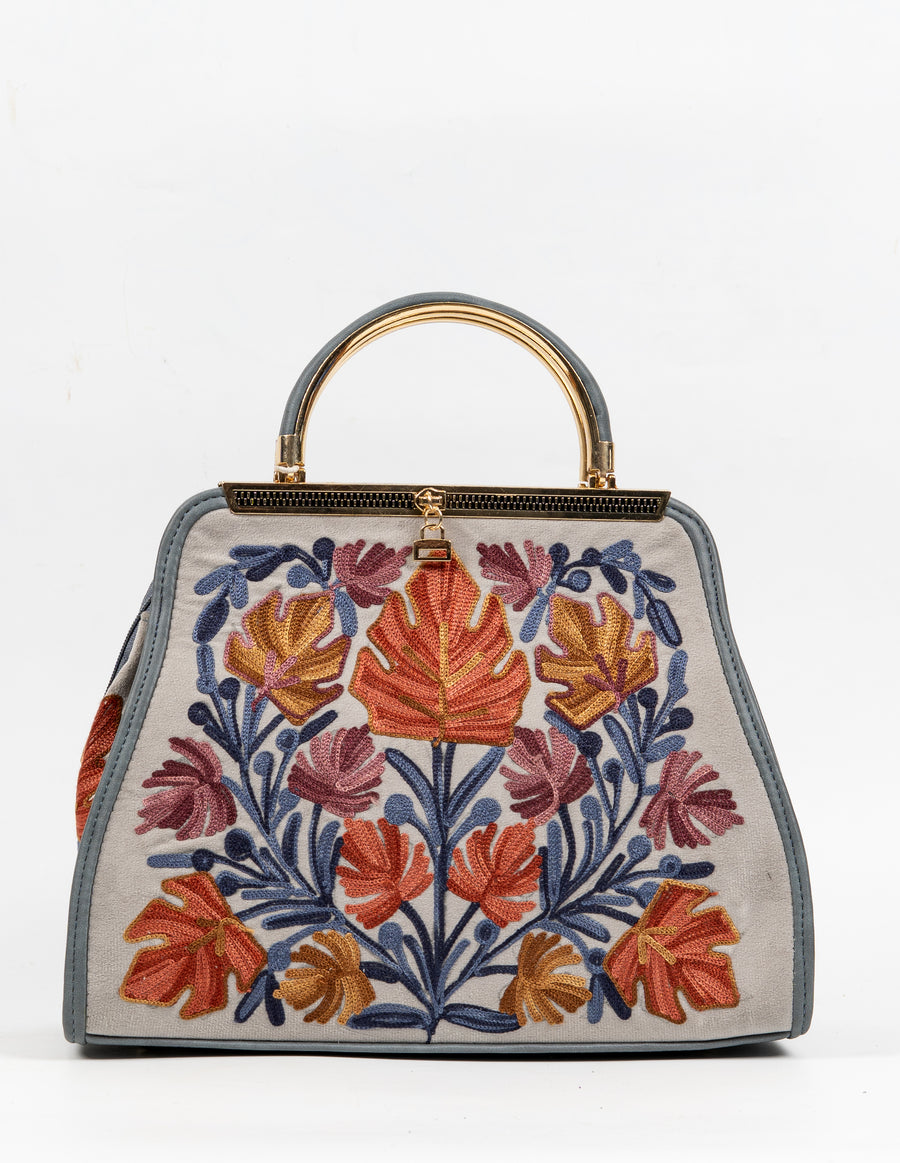 Shafaq Royale – Aari Embroidery Handbag