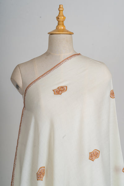 Ivory Elegance: Hand-Embroidered Sozni Merino Wool Shawl