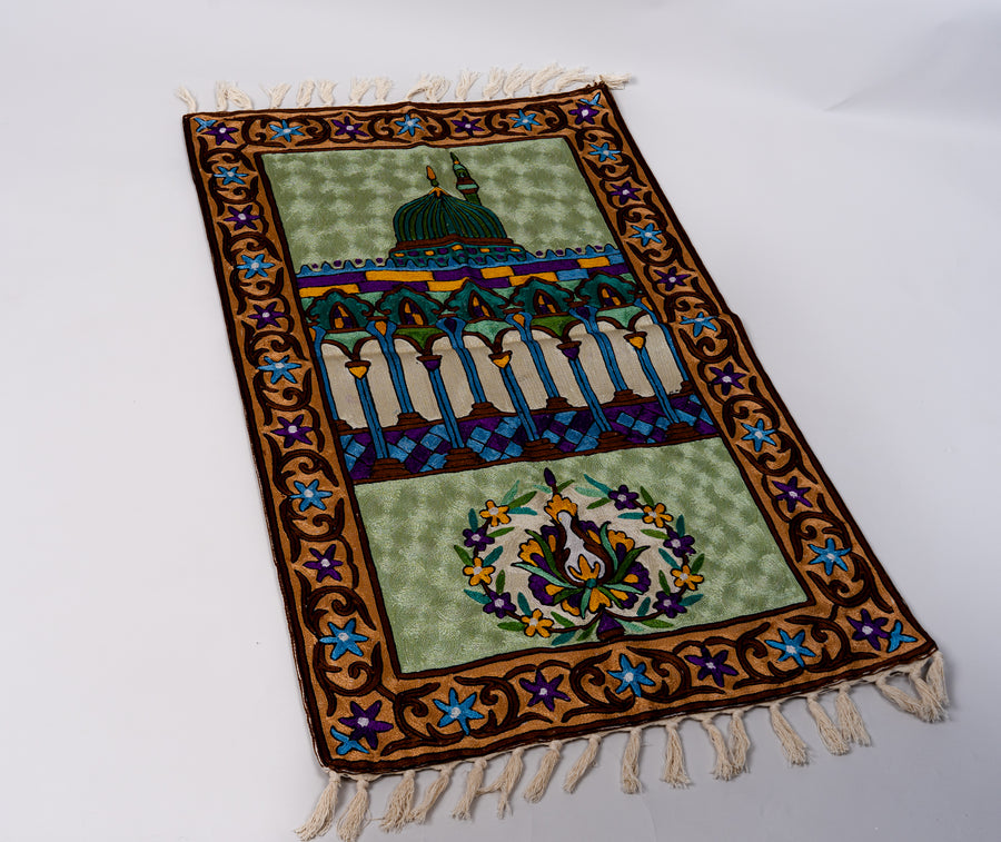 Sabz Saqafat Hand-Embroidered Jainimaz Chain Stitch (Prayer Mat)