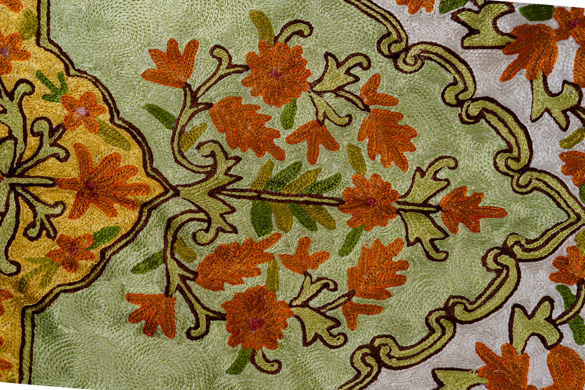 Zaitoon Qila Hand-Embroidered with Chain Stitch Detailing (Prayer Mat)