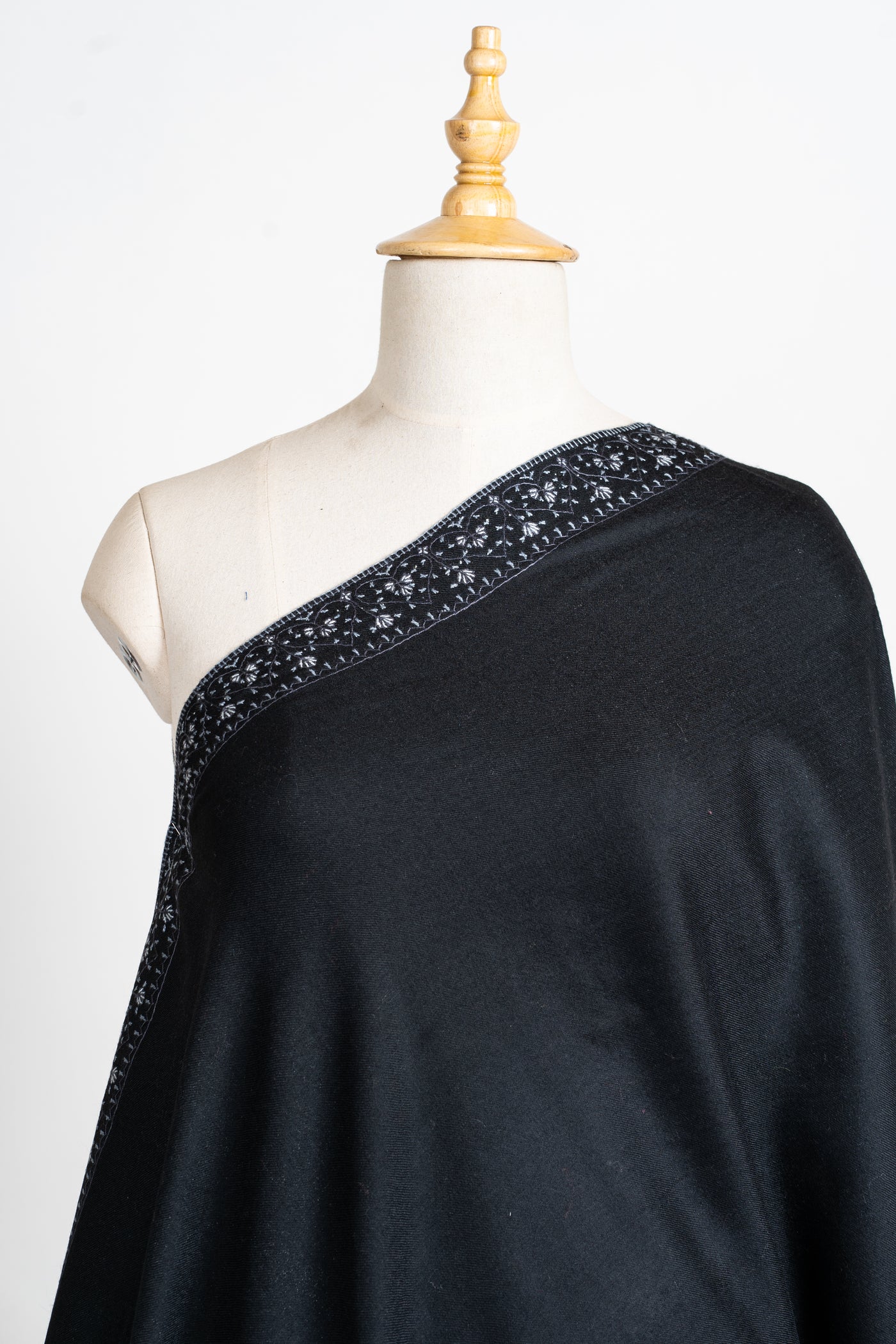 Midnight Elegance Hand-Embroidered Sozni Merino Wool Shawl