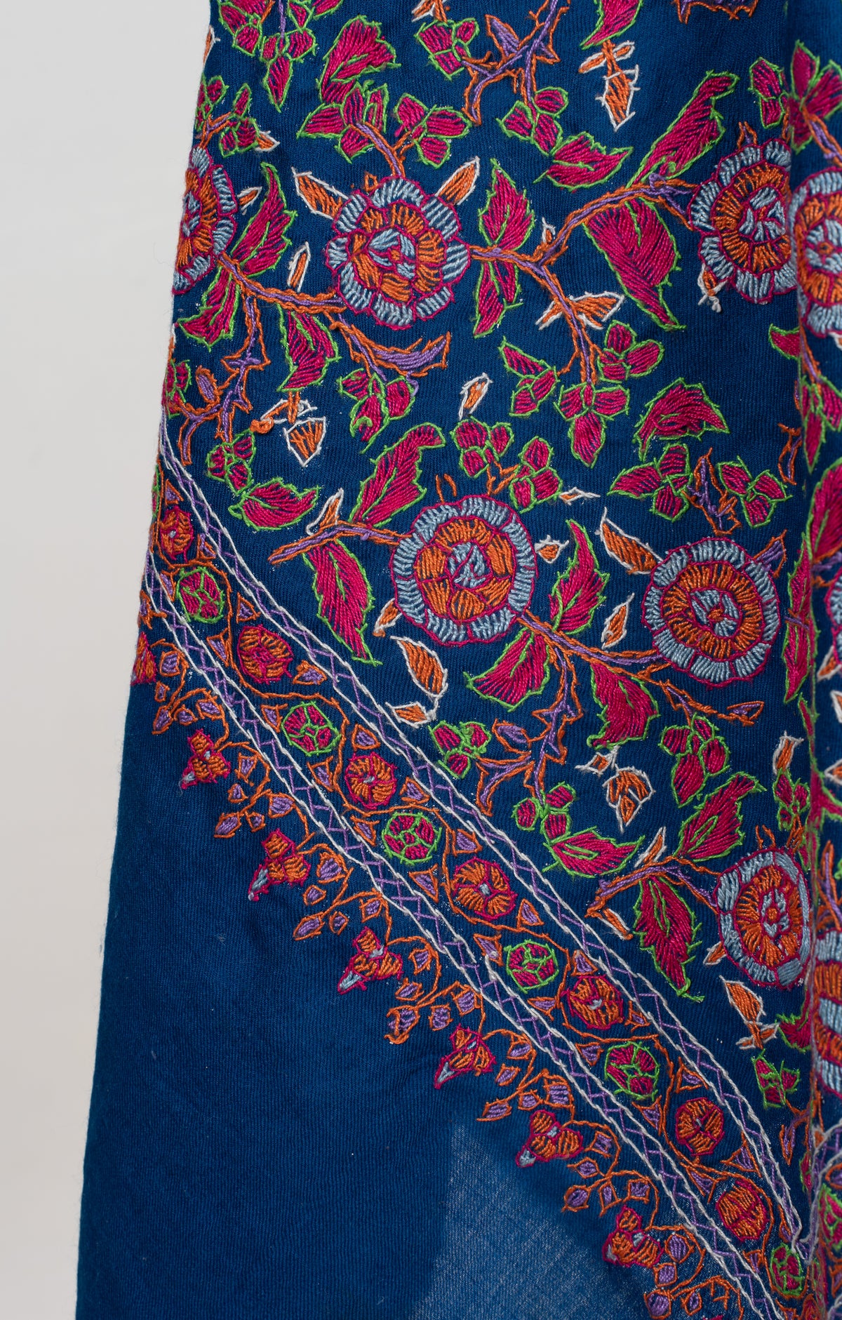Papier-Mâché Gul Hand Embroidered Merino Stole
