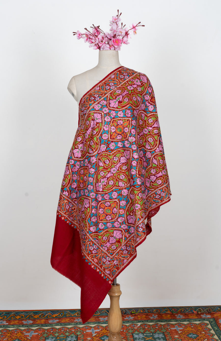 Papier-Mâché Mehr Gul Sozni Merino Stole