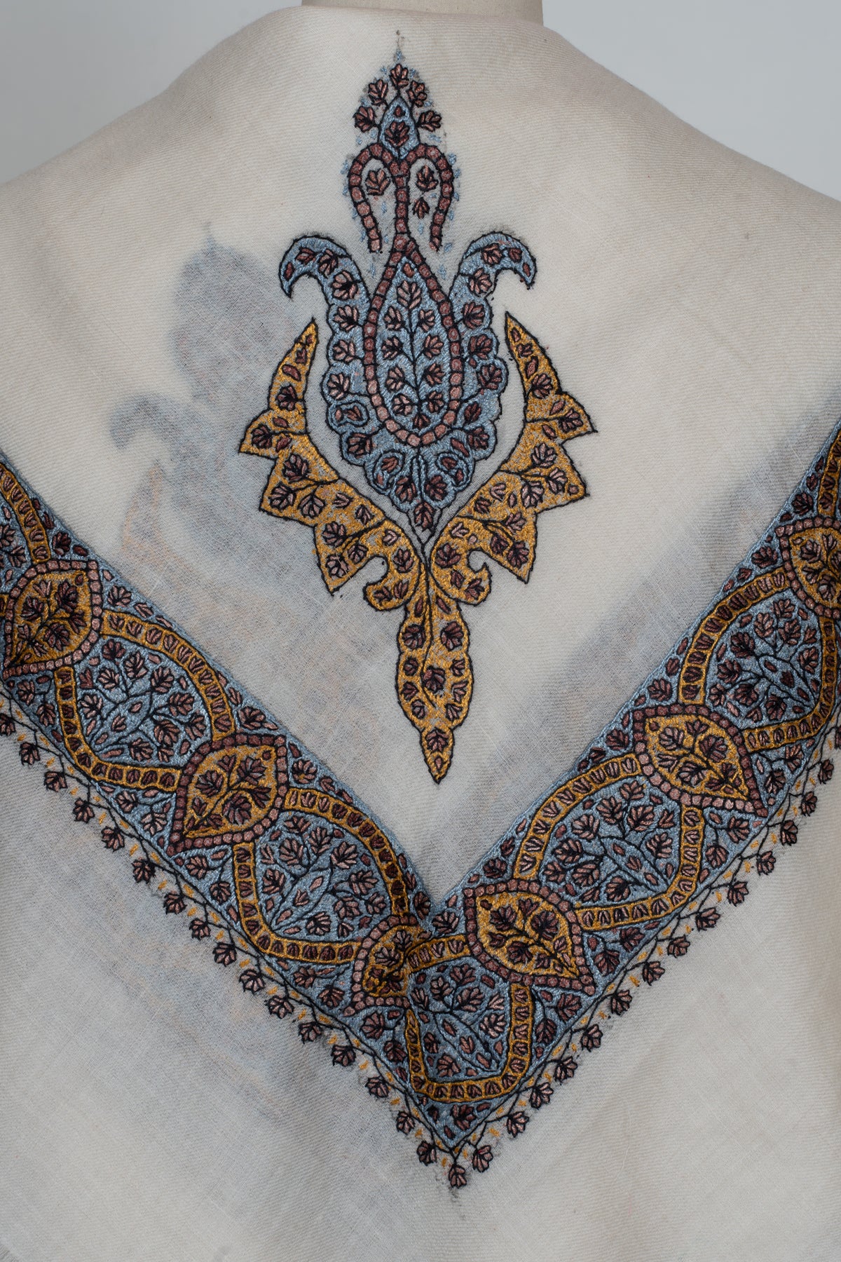 Zill-e-Neelam Hand-Embroidered Cashmere Men's Rumal
