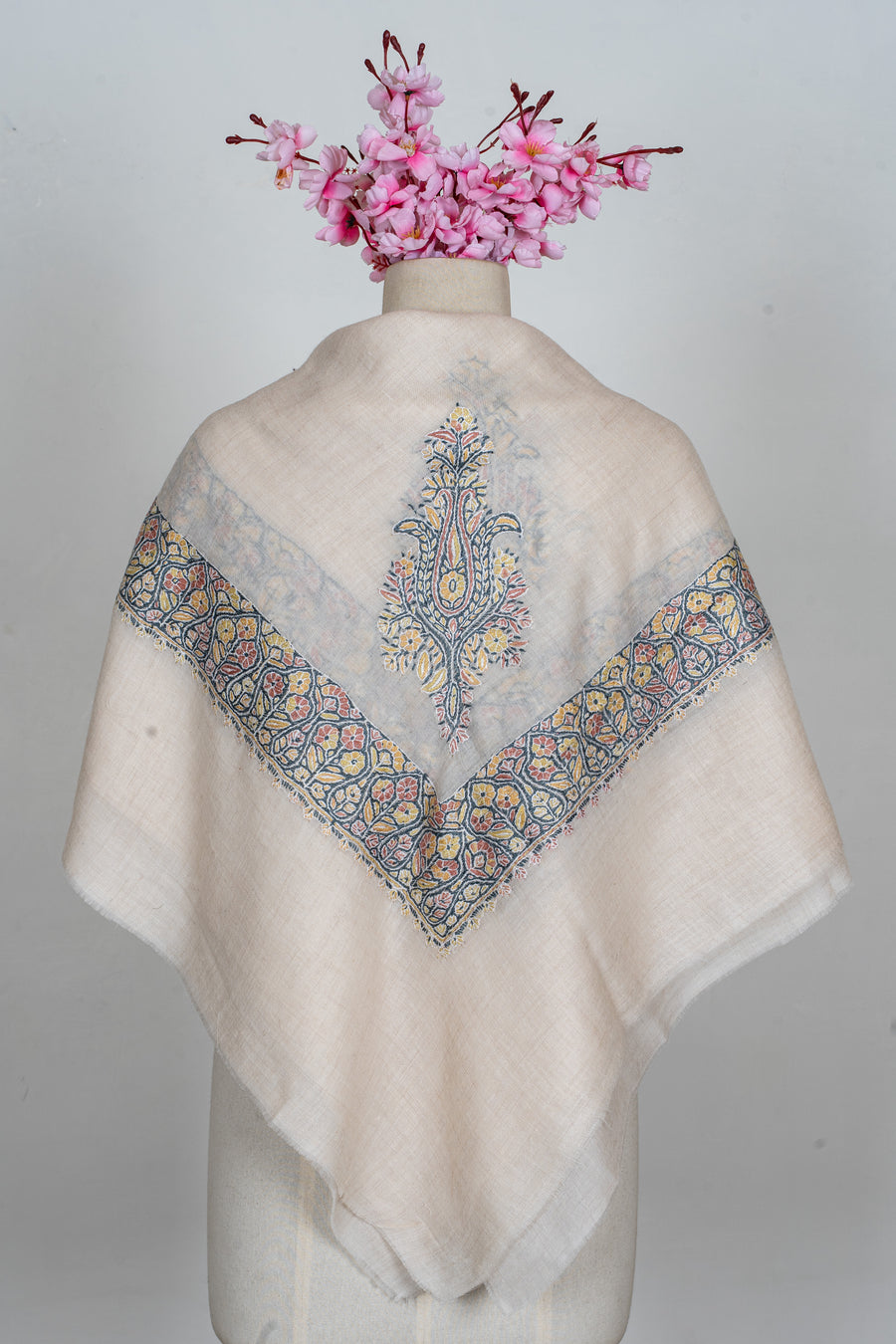 Gul-e-Raunaq Hand-Embroidered Cashmere Men&