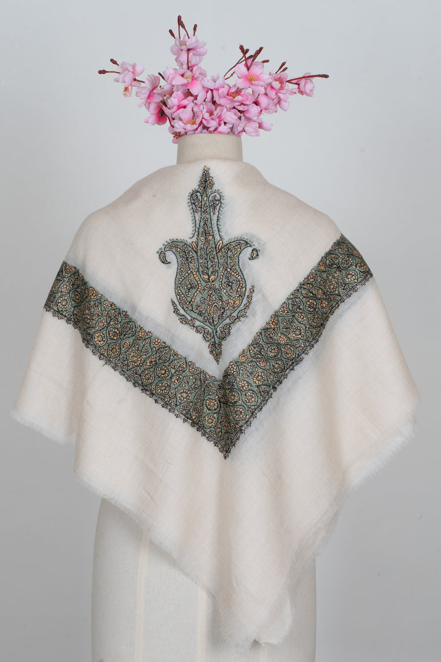 Sabr-e-Sabz Hand-Embroidered Cashmere Men&