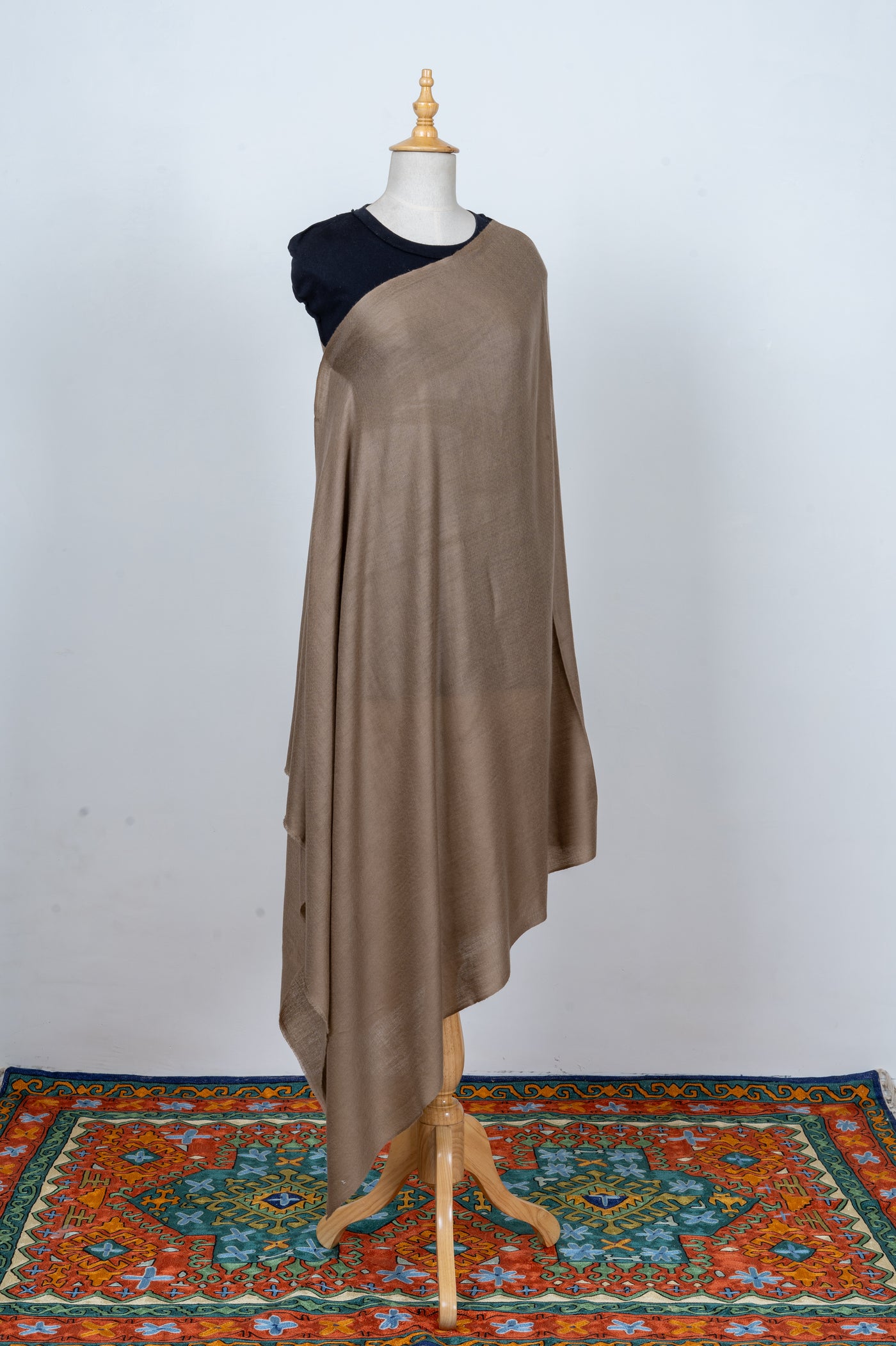 Sadaa Taupe: Minimalist plain Merino Wool Shawl