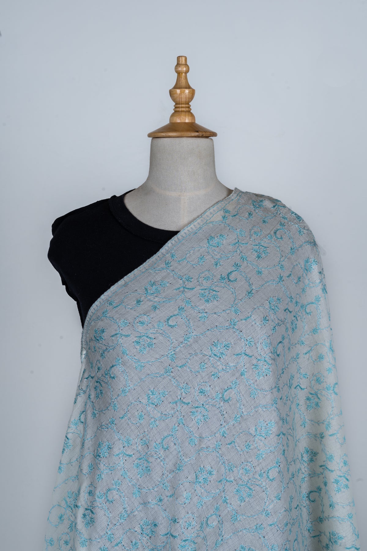Barfaani Gul: All-Over Sozni Hand-Embroidered Merino Wool Stole