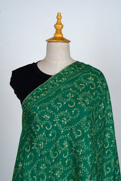 Sabz Gulshan: Sozni Hand-Embroidered Merino Wool Scarf