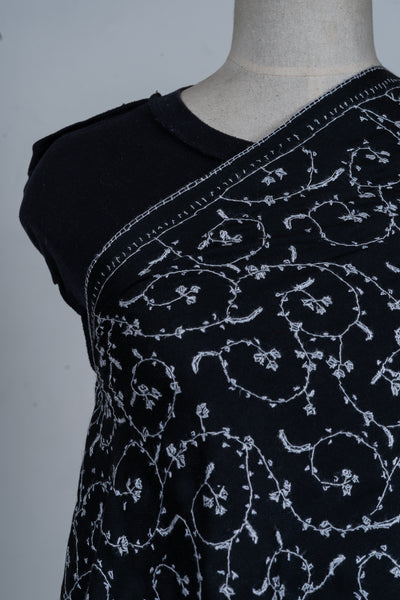 Shabnum Noir: All-Over Sozni Hand-Embroidered Merino Wool scarf