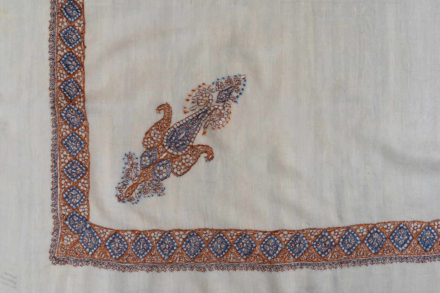 Ivory Rust — Pure Pashmina Sozni Hand-Embroidered Turma