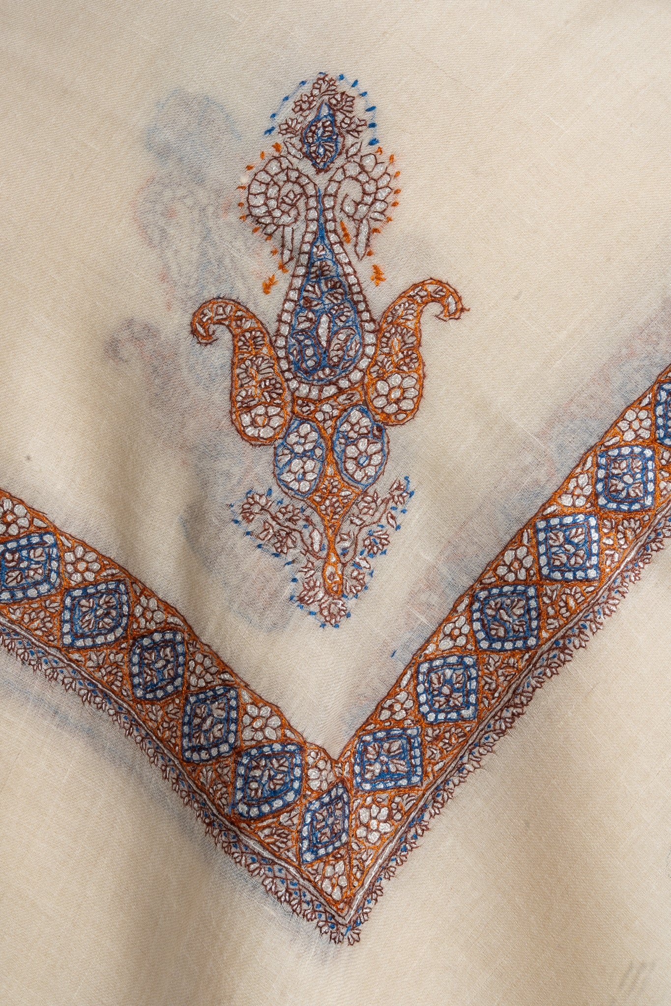 Ivory Rust — Pure Pashmina Sozni Hand-Embroidered Turma