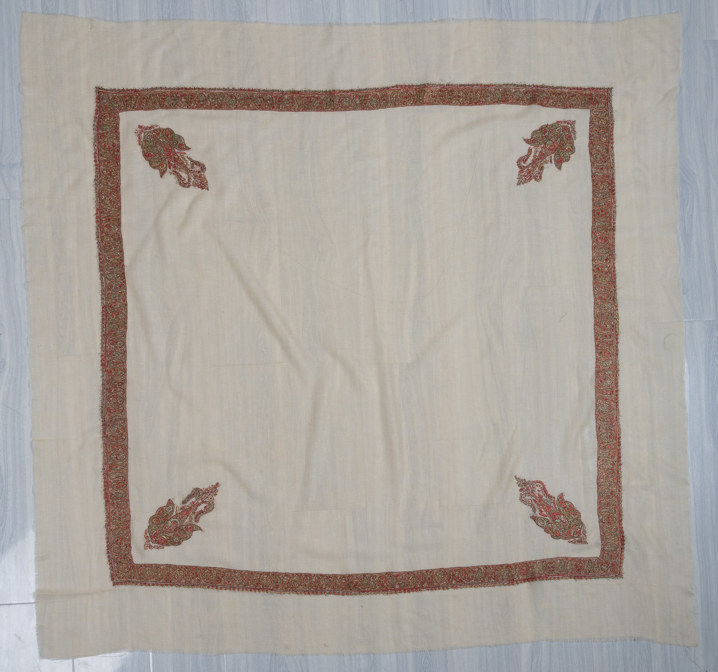 Coral Bloom Rumal — Pure Pashmina Sozni Hand Embroidered