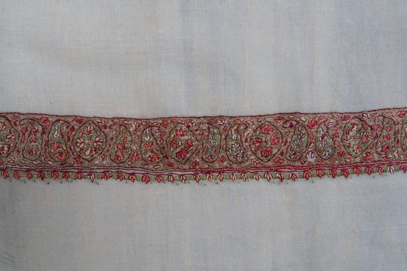 Coral Bloom Rumal — Pure Pashmina Sozni Hand Embroidered