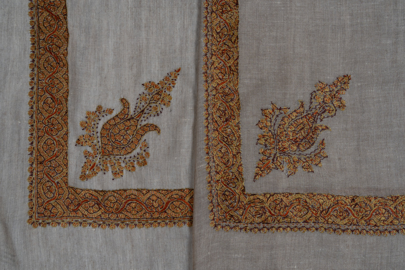 Amber Drift Rumal — Pure Pashmina Sozni Hand Embroidered