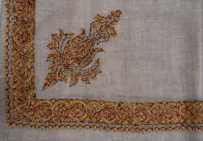 Amber Drift Rumal — Pure Pashmina Sozni Hand Embroidered