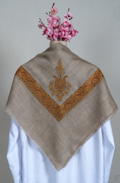 Amber Drift Rumal — Pure Pashmina Sozni Hand Embroidered